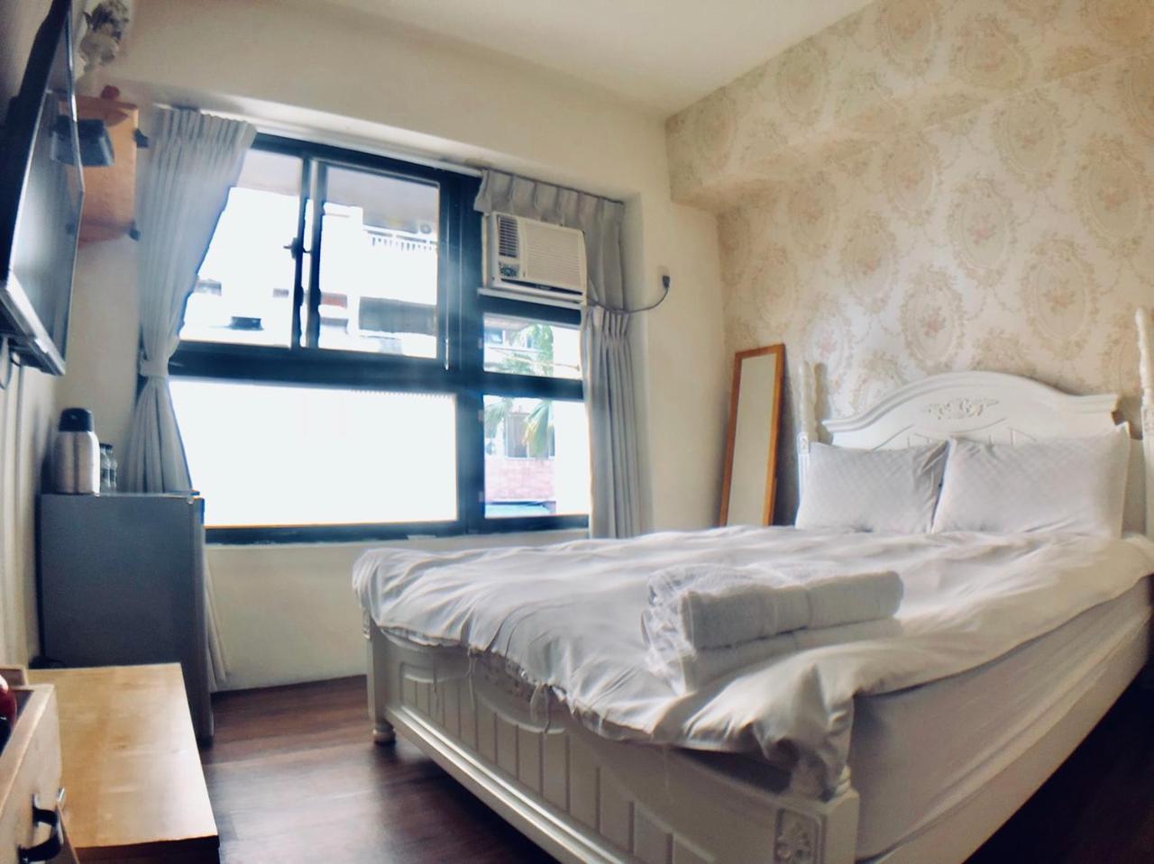 Fengjia 101 Apartment Taichung Bagian luar foto